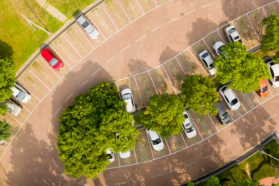 Palacia Airoli Parking
